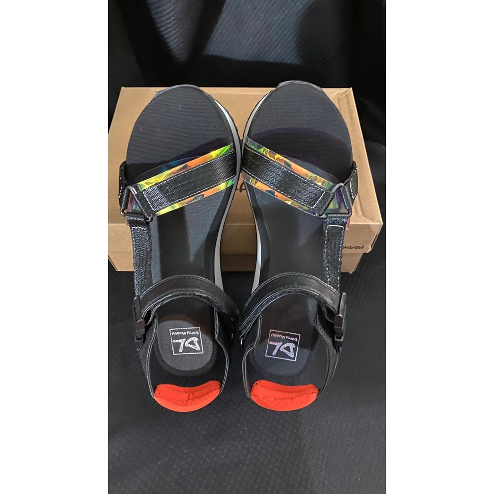 Dirty Laundry Women Black Iridescent Platform Sandal SZ 10 Flatform Sporty New